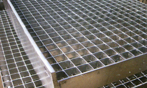 煙臺(tái)壓焊鋼格板在地鐵通風(fēng)口的應(yīng)用